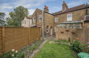 Rear aspect- click for photo gallery